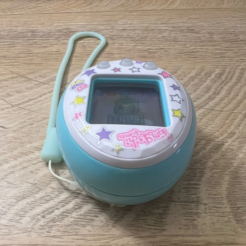 Tamagotchi Friends Blue/White/Stars RARE!!